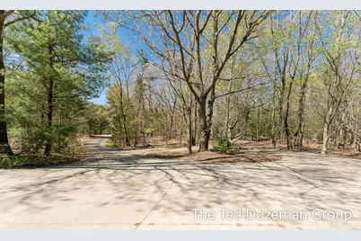 16616 Riley Street, Holland, MI 49424 - Photo 7
