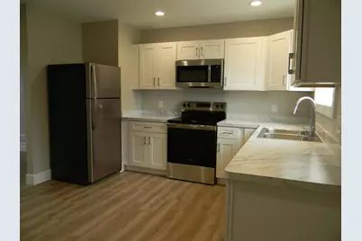 219 Taylors Court, Scottville, MI 49454 - Photo 7