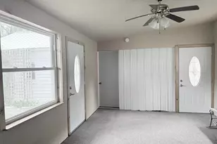 829 Dwillard Dr, Kalamazoo, MI 49048 - Photo 19
