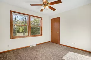 21095 North Ave, Battle Creek, MI 49017 - Photo 11