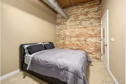940 Monroe Avenue NW #552, Grand Rapids, MI 49503 - Photo 13