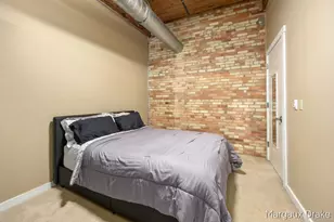 940 Monroe Ave NW, Grand Rapids, MI 49503 - Photo 17