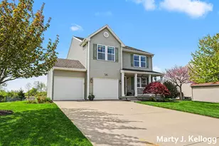 2580 Cotherstone Ct SW, Wyoming, MI 49418 - Photo 3