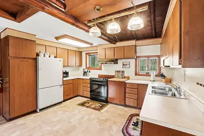 7235 E Ridge Road, Branch, MI 49402 - Photo 9