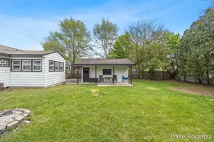 1704 Kentfield St SW, Wyoming, MI 49519 - Photo 31