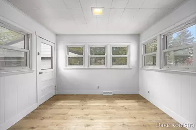 1704 Kentfield Street SW, Wyoming, MI 49519 - Photo 15