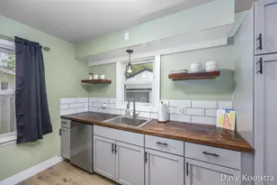 1704 Kentfield St SW, Wyoming, MI 49519 - Photo 13