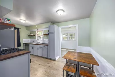1704 Kentfield Street SW, Wyoming, MI 49519 - Photo 11