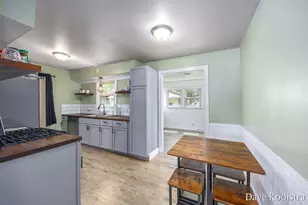 1704 Kentfield St SW, Wyoming, MI 49519 - Photo 11