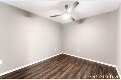 110 W Savidge Street #201, Spring Lake, MI 49456 - Photo 21