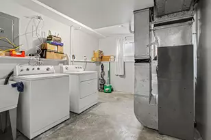 8880 Nottingham Dr, Ypsilanti, MI 48198 - Photo 13