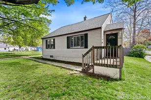 3782 Oriole Ave SW, Wyoming, MI 49509 - Photo 1