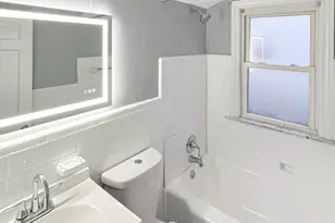21120 Beechwood Ave, Eastpointe, MI 48021 - Photo 7