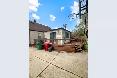 21120 Beechwood Avenue, Eastpointe, MI 48021 - Photo 3