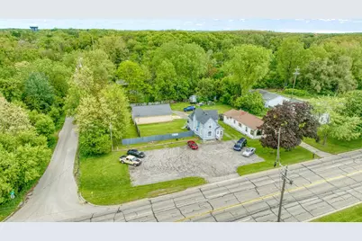 2716 Page Avenue, Jackson, MI 49203 - Photo 1