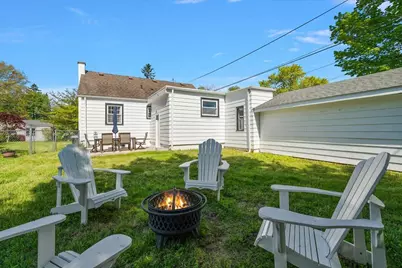 213 Ward Avenue, Saint Joseph, MI 49085 - Photo 21