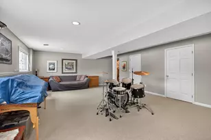 2205 Lake Wood Dr, Jackson, MI 49203 - Photo 31
