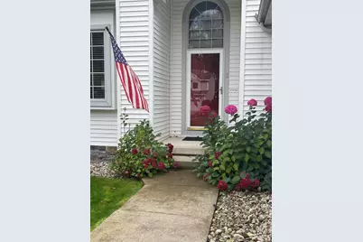 2205 Lake Wood Drive, Jackson, MI 49203 - Photo 3