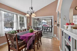 2205 Lake Wood Dr, Jackson, MI 49203 - Photo 11