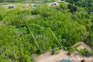 7032 Glenn Oaks Dr, South Haven, MI 49090 - Photo 1