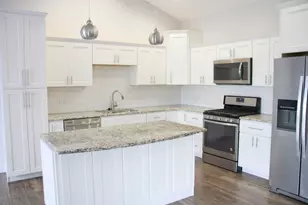 56406 Terra Vista Blvd, Mattawan, MI 49071 - Photo 3