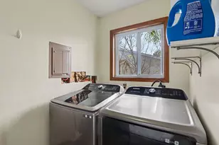 224 Charles St, Otsego, MI 49078 - Photo 7