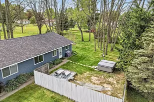 224 Charles St, Otsego, MI 49078 - Photo 33