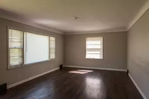 409 W E Ave, Kalamazoo, MI 49009 - Photo 5
