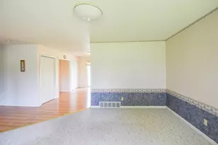 305 Ridge Rd, Quincy, MI 49082 - Photo 11