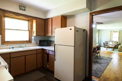 153 W E Avenue, Kalamazoo, MI 49009 - Photo 5