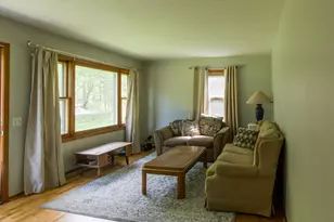 153 W E Ave, Kalamazoo, MI 49009 - Photo 3