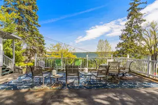 8468 Portage Point Dr, Onekama, MI 49675 - Photo 13