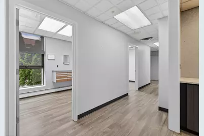 306 W Washington Avenue #105, Jackson, MI 49201 - Photo 21