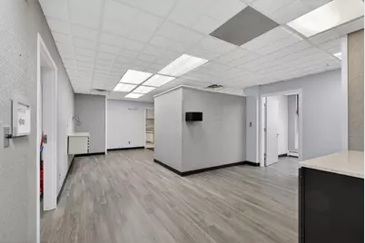 306 W Washington Avenue #105, Jackson, MI 49201 - Photo 25