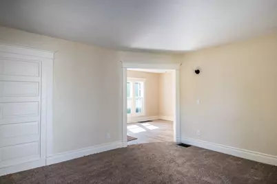 116 E Clay Street, Kalamazoo, MI 49007 - Photo 7