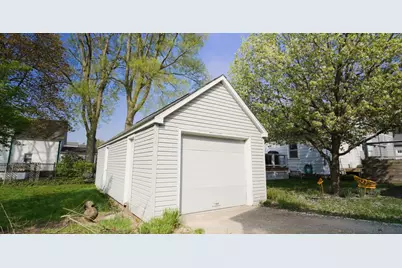 307 Park Street, Saint Joseph, MI 49085 - Photo 9