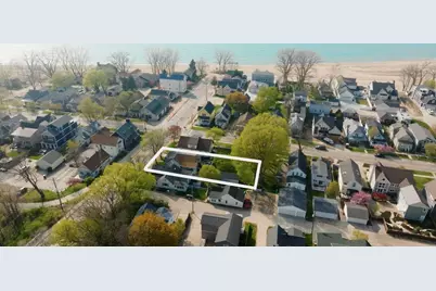 307 Park Street, Saint Joseph, MI 49085 - Photo 1