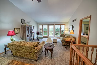 910 Cherrywood Circle, Portland, MI 48875 - Photo 3