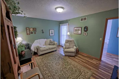 910 Cherrywood Circle, Portland, MI 48875 - Photo 17
