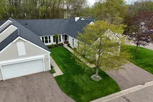 910 Cherrywood Cir, Portland, MI 48875 - Photo 39