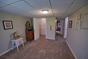 910 Cherrywood Cir, Portland, MI 48875 - Photo 23