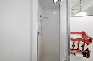 1192 Lakeview Dr, Brooklyn, MI 49230 - Photo 25