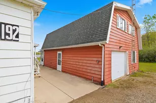 1192 Lakeview Dr, Brooklyn, MI 49230 - Photo 39