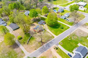 984 Miller Rd, Plainwell, MI 49080 - Photo 39