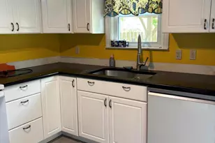 904 Homecrest Ave, Kalamazoo, MI 49001 - Photo 13