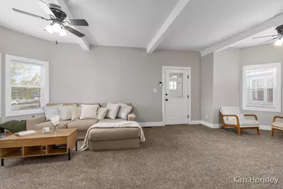 107 E Congress Street, Belding, MI 48809 - Photo 5