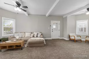 107 E Congress St, Belding, MI 48809 - Photo 5