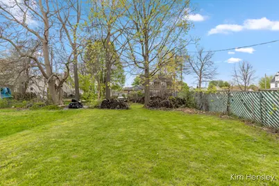 107 E Congress Street, Belding, MI 48809 - Photo 21