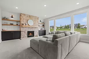 5584 Stonebridge Dr, Grandville, MI 49418 - Photo 5