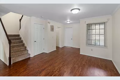 45189 Horseshoe Circle, Canton, MI 48187 - Photo 5